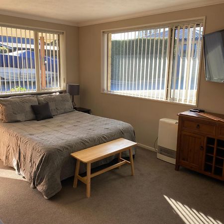 Riverside Studio Wanaka Bagian luar foto